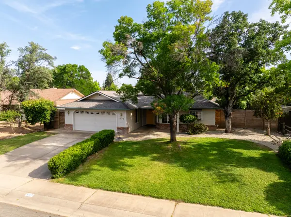 3073 Sunglow Drive, Redding, CA 96001