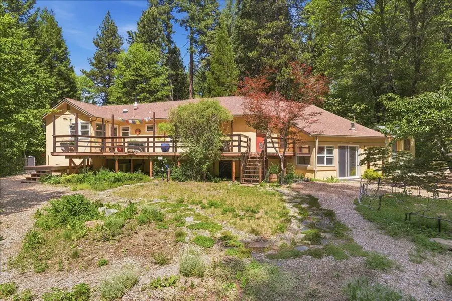 609 Eiler Road, Mount Shasta, CA 96067 - #2