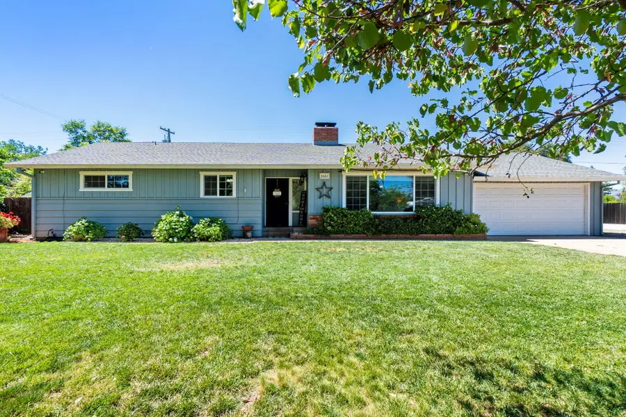3682 Suzanne Way, Redding, CA 96002 - #2