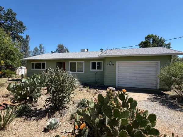 16285 Plantation Lane, Anderson, CA 96007
