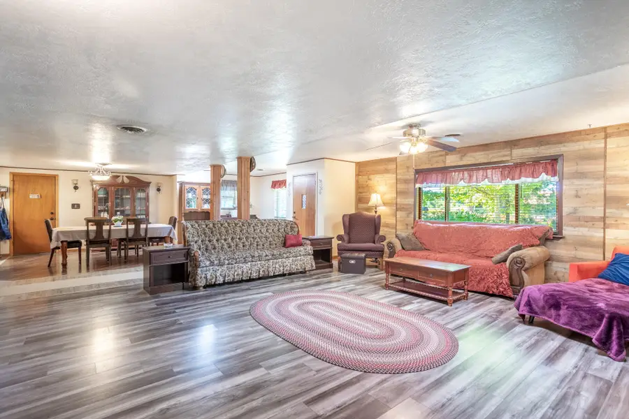 5609 Shady Lane, Anderson, CA 96007 - #3