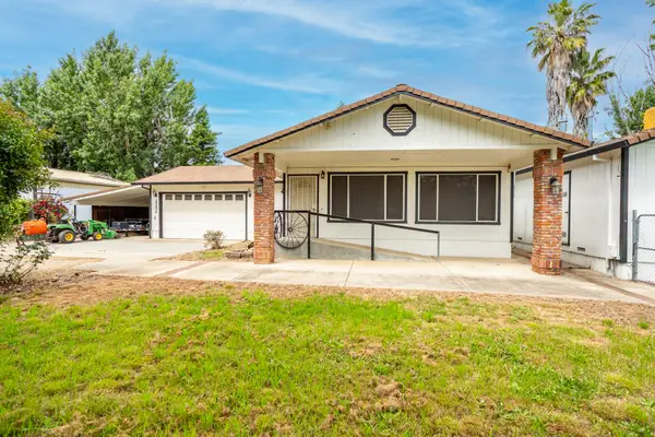 20436 Gas Point Road, Cottonwood, CA 96022