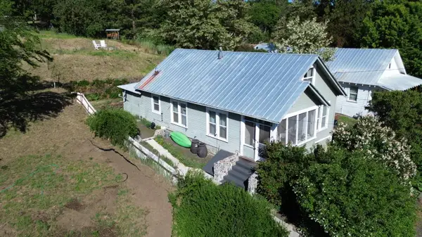 24806 Long Street, Fall River Mills, CA 96028