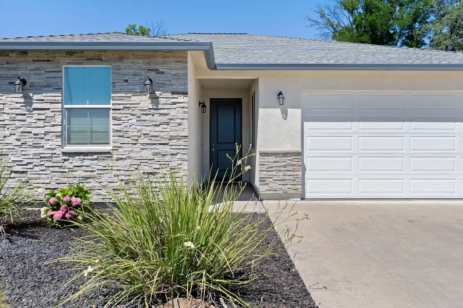 1358 Fitz Place, Redding, CA 96003 - #2