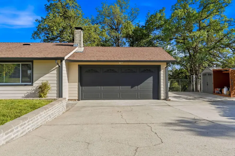 2415 Marion Court, Redding, CA 96001 - #3