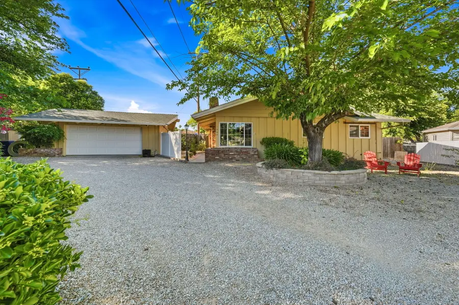 1060 Lincoln Street, Redding, CA 96001 - #3