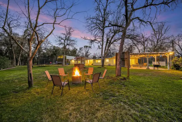 13693 Kitty Hawk Lane, Redding, CA 96003