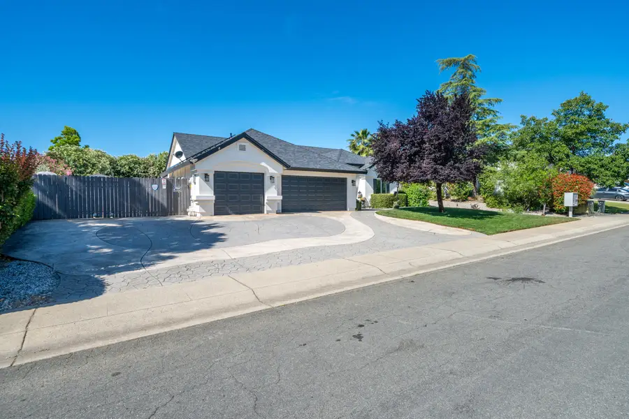 2280 Cumberland Drive, Redding, CA 96001 - #2