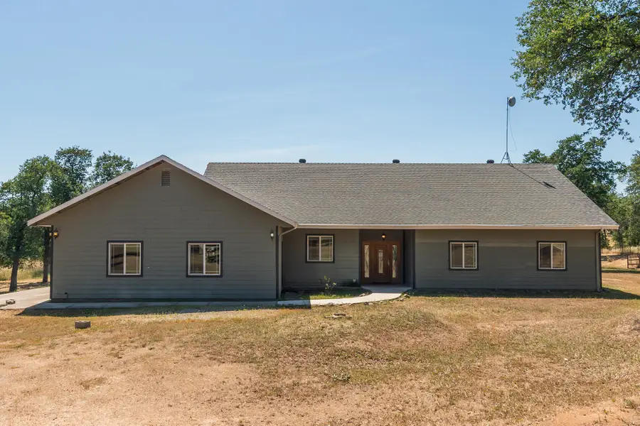 13575 Gas Point Road, Igo, CA 96047 - #3