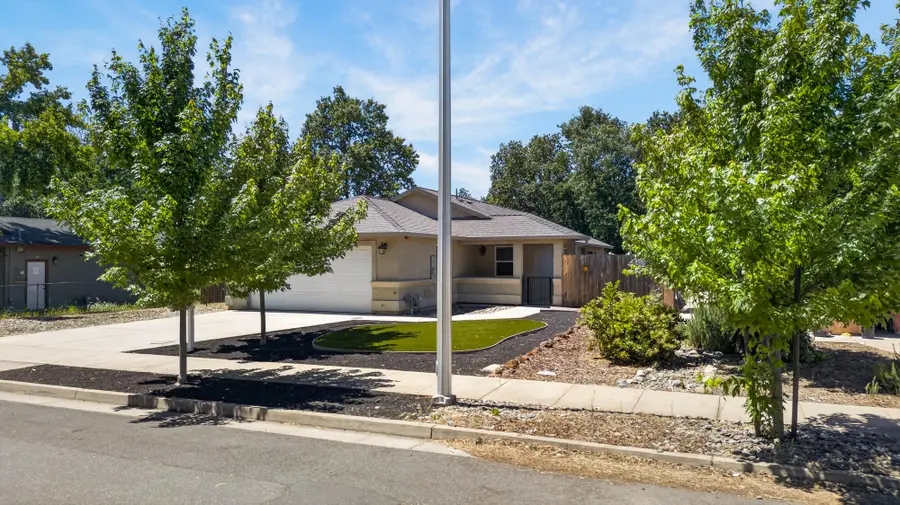 1656 School Street, Anderson, CA 96007 - #2