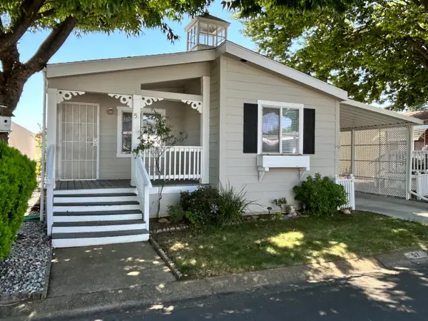 20350 Hole In 1 Drive, Redding, CA 96002
