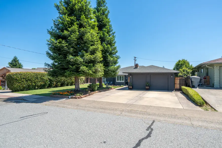 2855 Shasta Street, Redding, CA 96001 - #2
