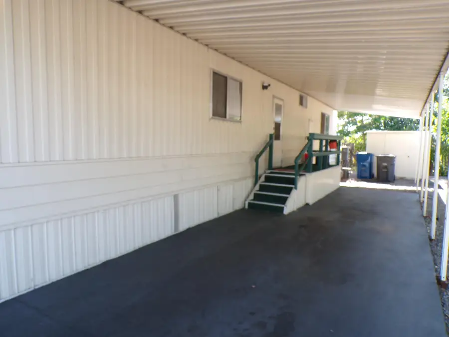 1221 E Cypress Avenue, Redding, CA 96002 - #2