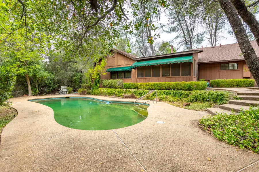 3175 Pinehaven Drive, Redding, CA 96003 - #2