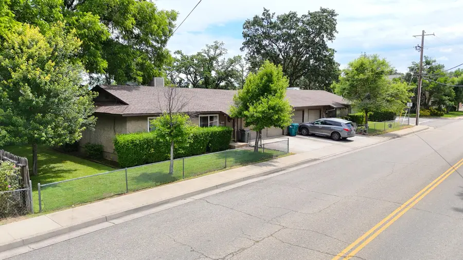 3185 Silver Street, Anderson, CA 96007 - #2