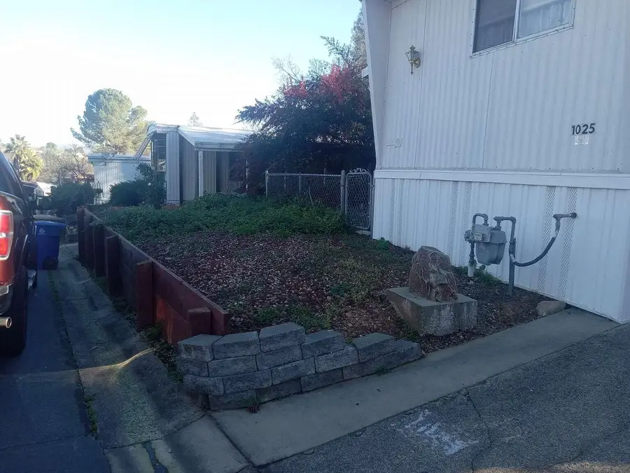 1025 Mountain Shadows Boulevard, Redding, CA 96003 - Image #2