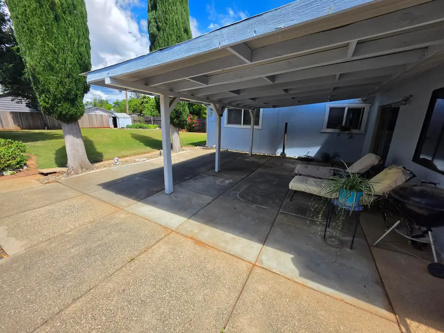 1424 Lodgepole Avenue, Anderson, CA 96007 - #2