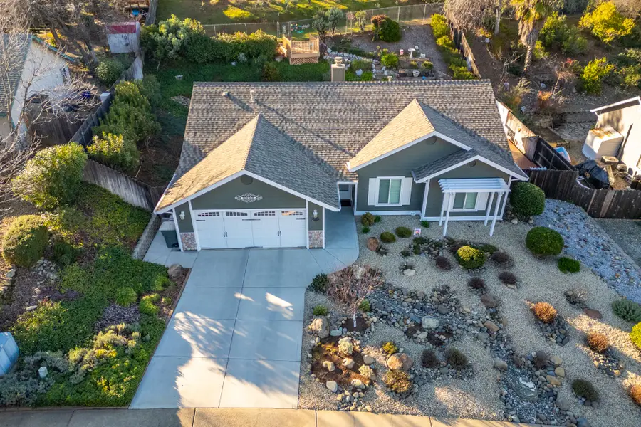 4746 Tralee Lane, Redding, CA 96001 - #3