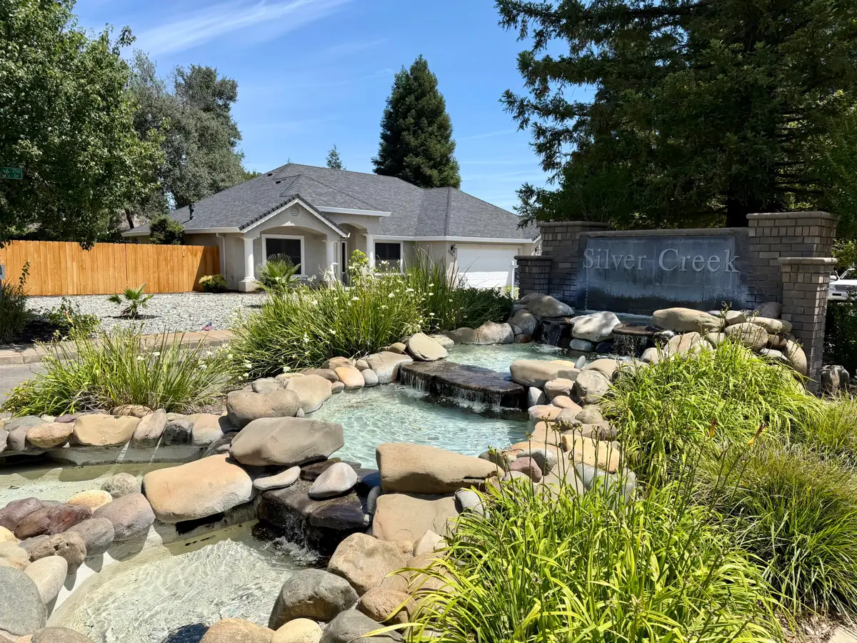 2704 Western Oak Drive, Redding, CA 96002 - #1
