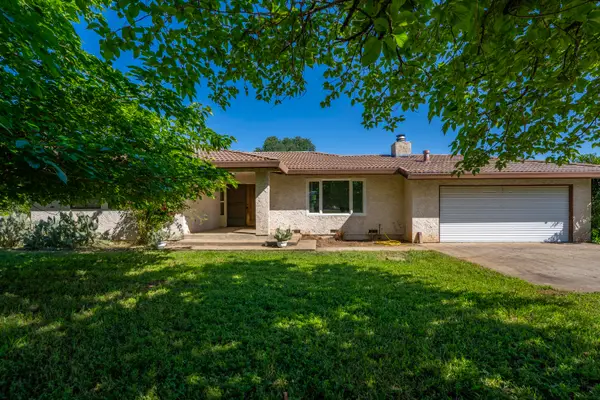 13220 Aztec Lane, Red Bluff, CA 96080