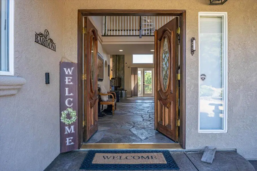 25841 California 299, Bella Vista, CA 96008 - #2