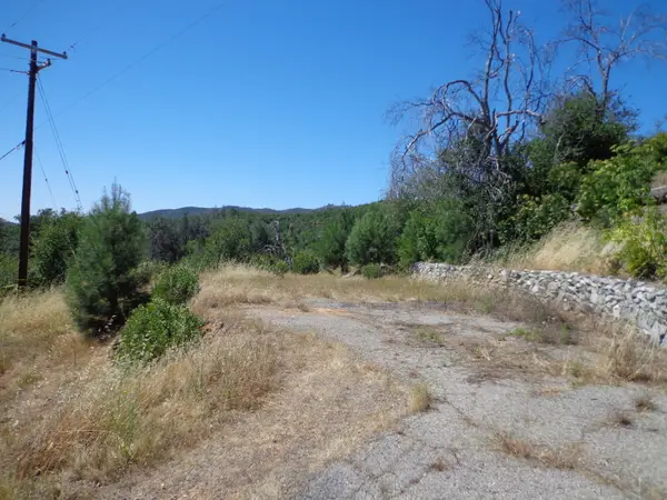 15339 Mccomb Hill, Shasta, CA 96087