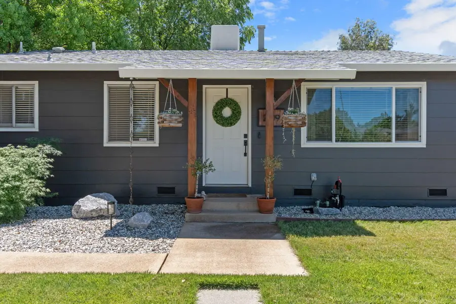 2109 Galaxy Way, Redding, CA 96002 - #2