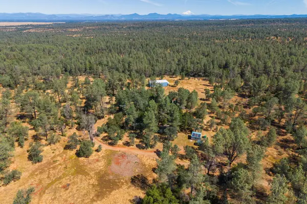 25350 Buffalo Drive, Anderson, CA 96007