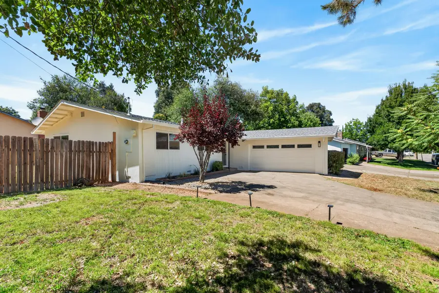 3886 Alma Avenue, Redding, CA 96002 - #2