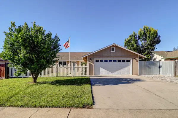 4143 Saint Patricks Avenue, Redding, CA 96003