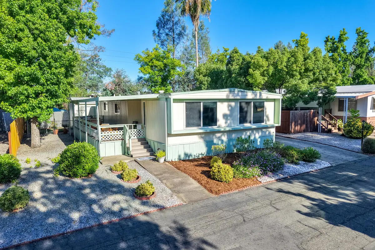 1221 E Cypress Avenue, Redding, CA 96002 - #1