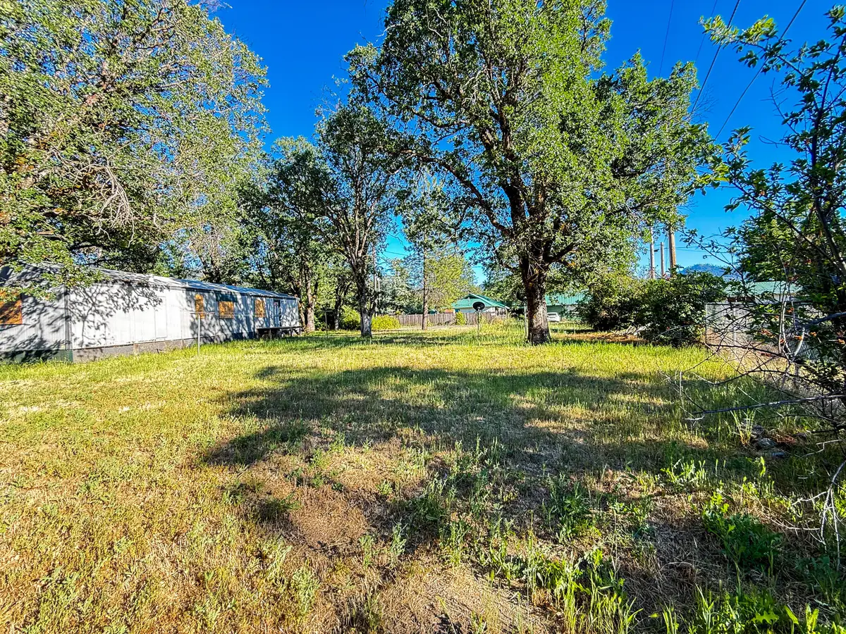 120 W Humboldt Street, Hayfork, CA 96041 - #1