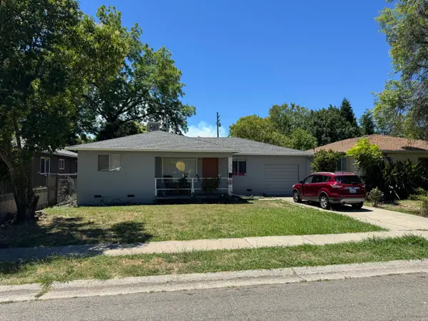 1015 Gold Street, Redding, CA 96001
