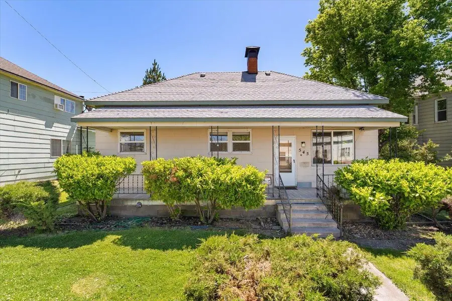 545 Main Street, Weed, CA 96094 - #2