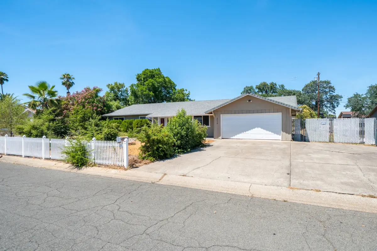 2878 Wilson Avenue, Redding, CA 96002 - #1