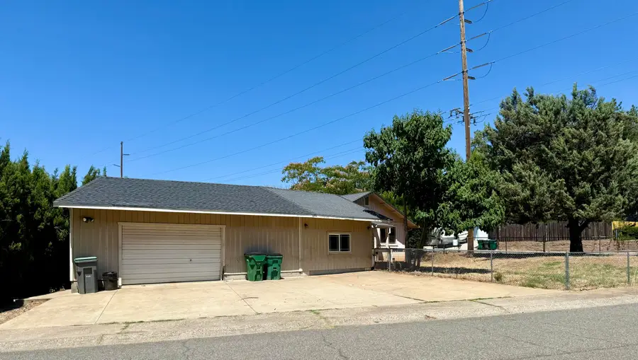 2456 Cana Drive, Shasta Lake, CA 96019 - #3