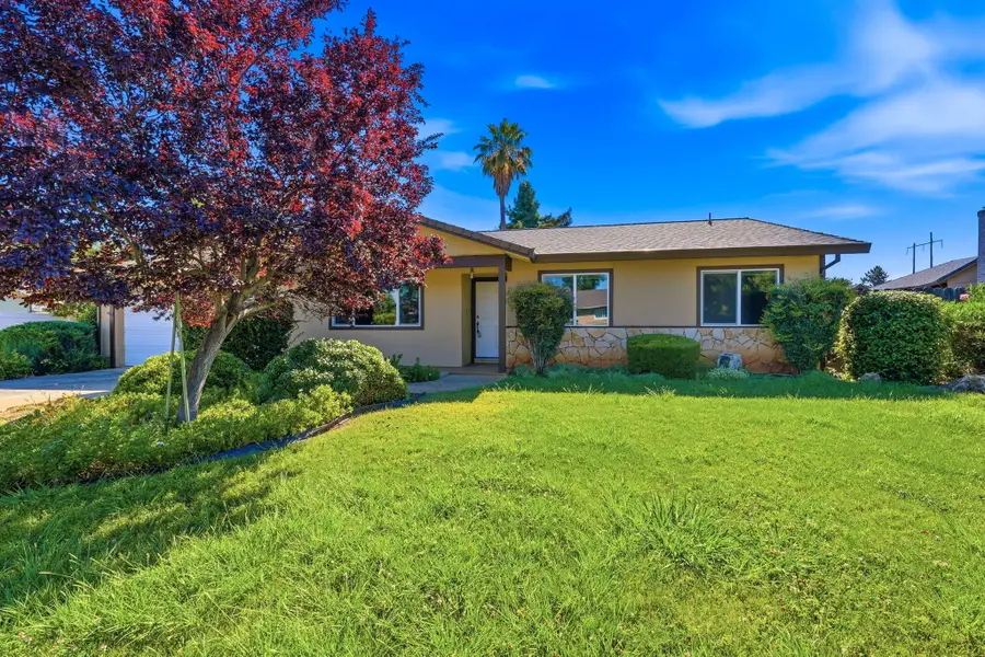 7089 Hermosa Way, Redding, CA 96002 - #2