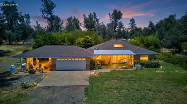 17250 Flowers Lane, Anderson, CA 96007