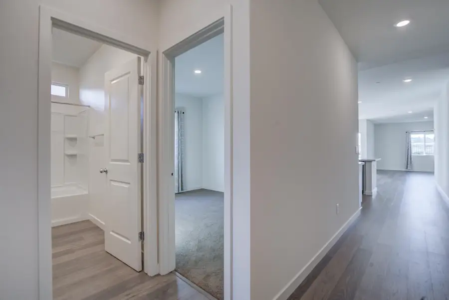 3829 Thea Drive, Redding, CA 96001 - Image #3