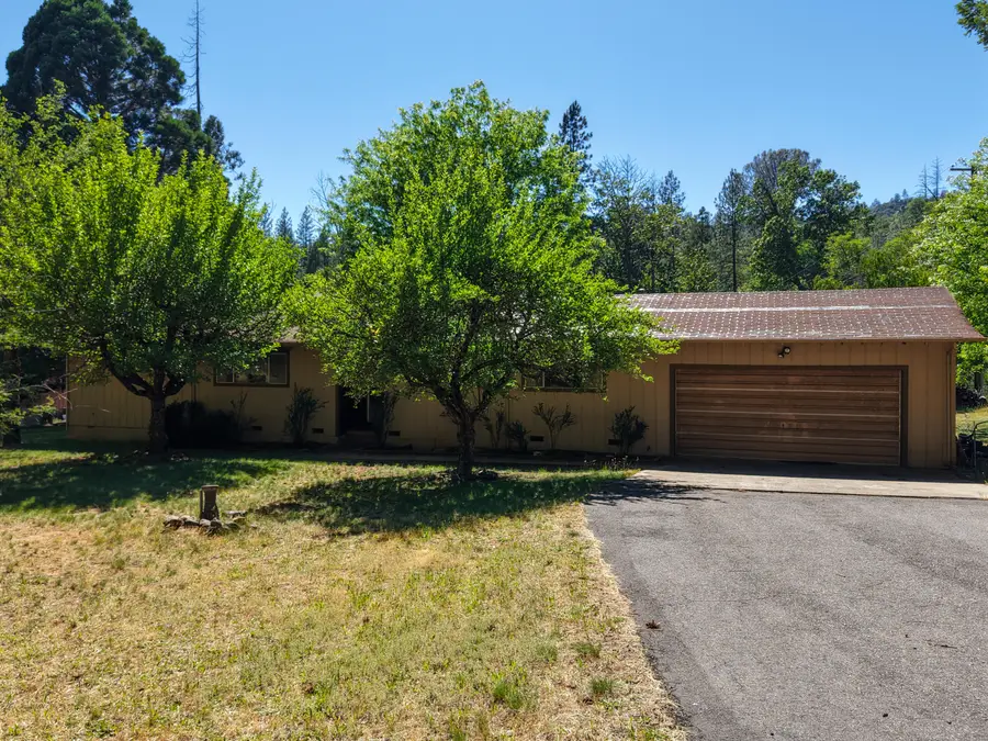 181 Meadow Road, Weaverville, CA 96093 - #2