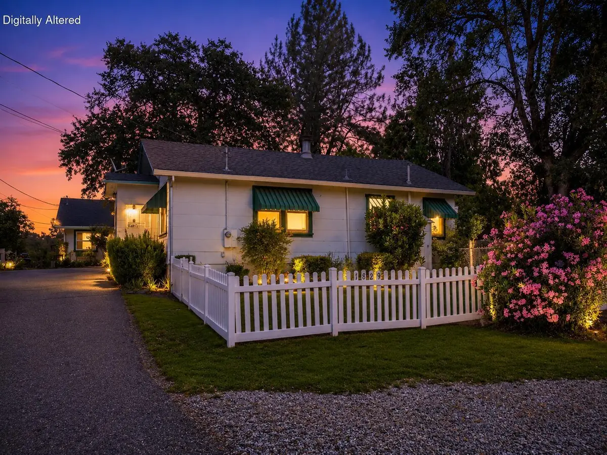 1821 Grand Coulee Boulevard, Shasta Lake, CA 96019 - #1