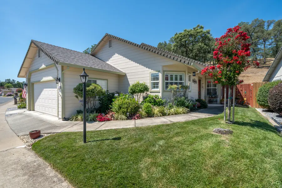 302 Mammoth Path, Redding, CA 96003 - #3