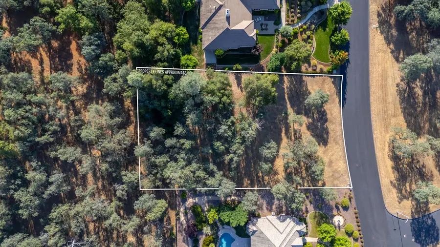 19410 Palermo Court, Redding, CA 96003 - #2