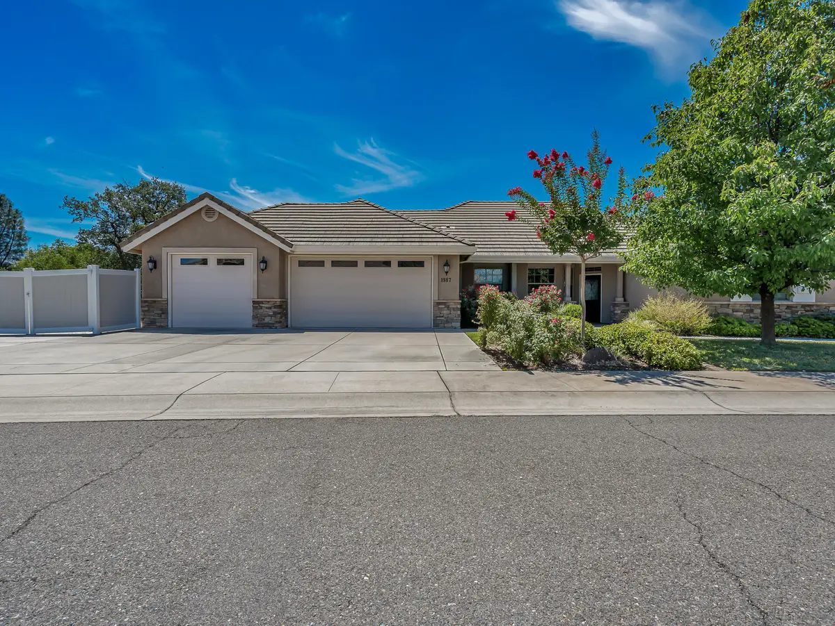 1987 Jolie Way, Redding, CA 96003 - #1