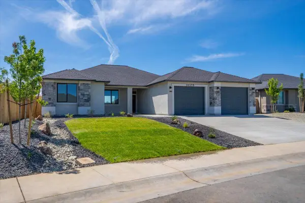 20175 Solomon Peak Drive, Anderson, CA 96007