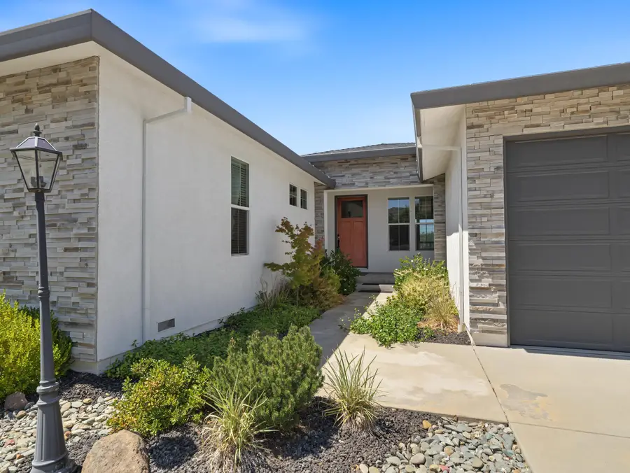 650 Mill Valley Parkway, Redding, CA 96003 - #2