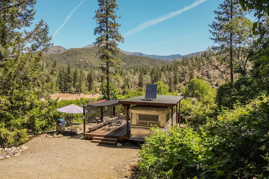 901 Dutch Creek Road, Junction City, CA 96048 - #2