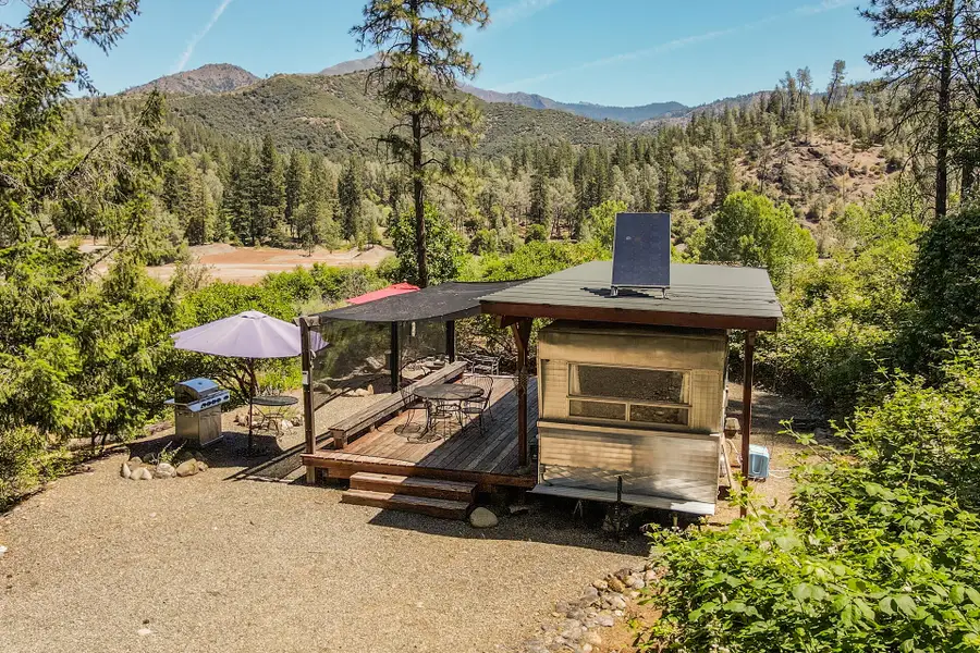901 Dutch Creek Road, Junction City, CA 96048 - #3