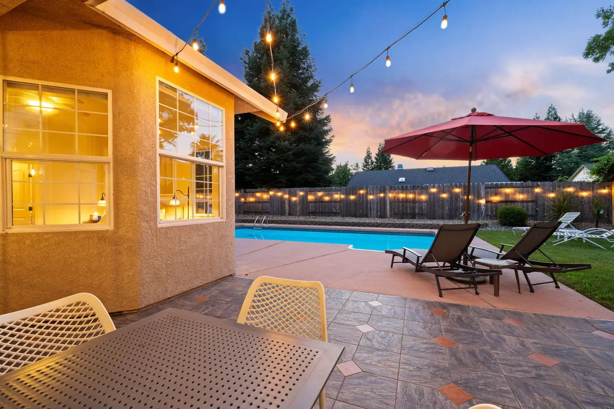 5850 Norwich Court, Redding, CA 96003 - #1
