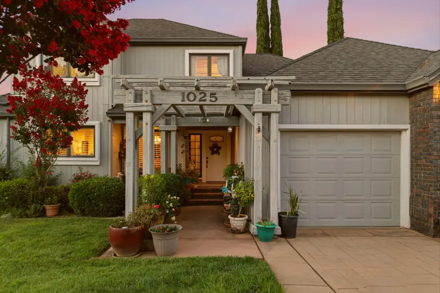 1025 Chardonnay Walk, Redding, CA 96001 - #3